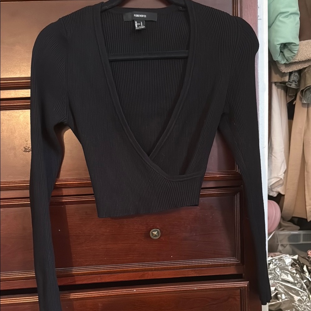 Forever 21 Black Wrap Crop Blouse